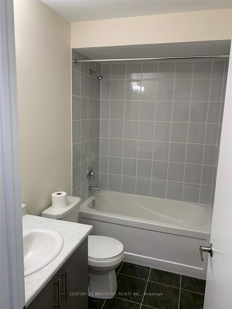 250 Finch Ave, #502