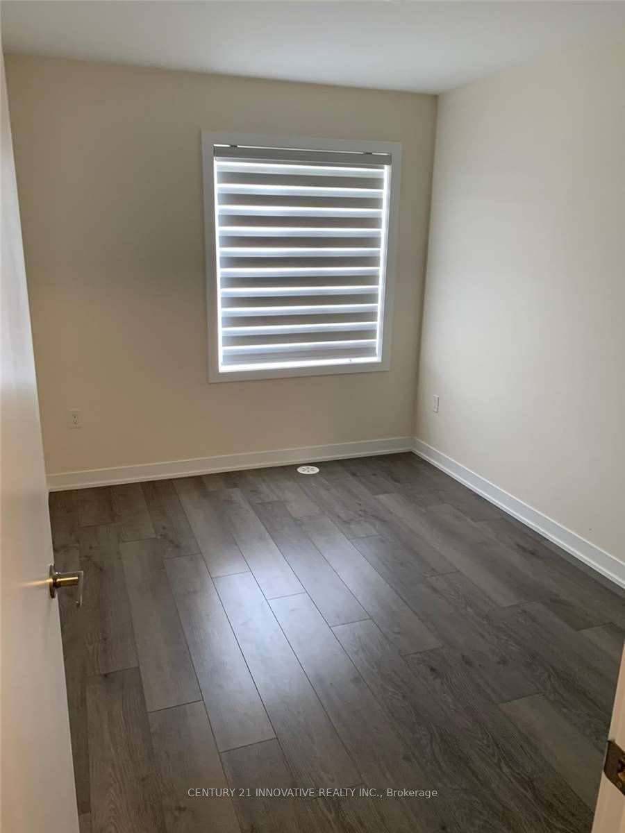 250 Finch Ave, #502