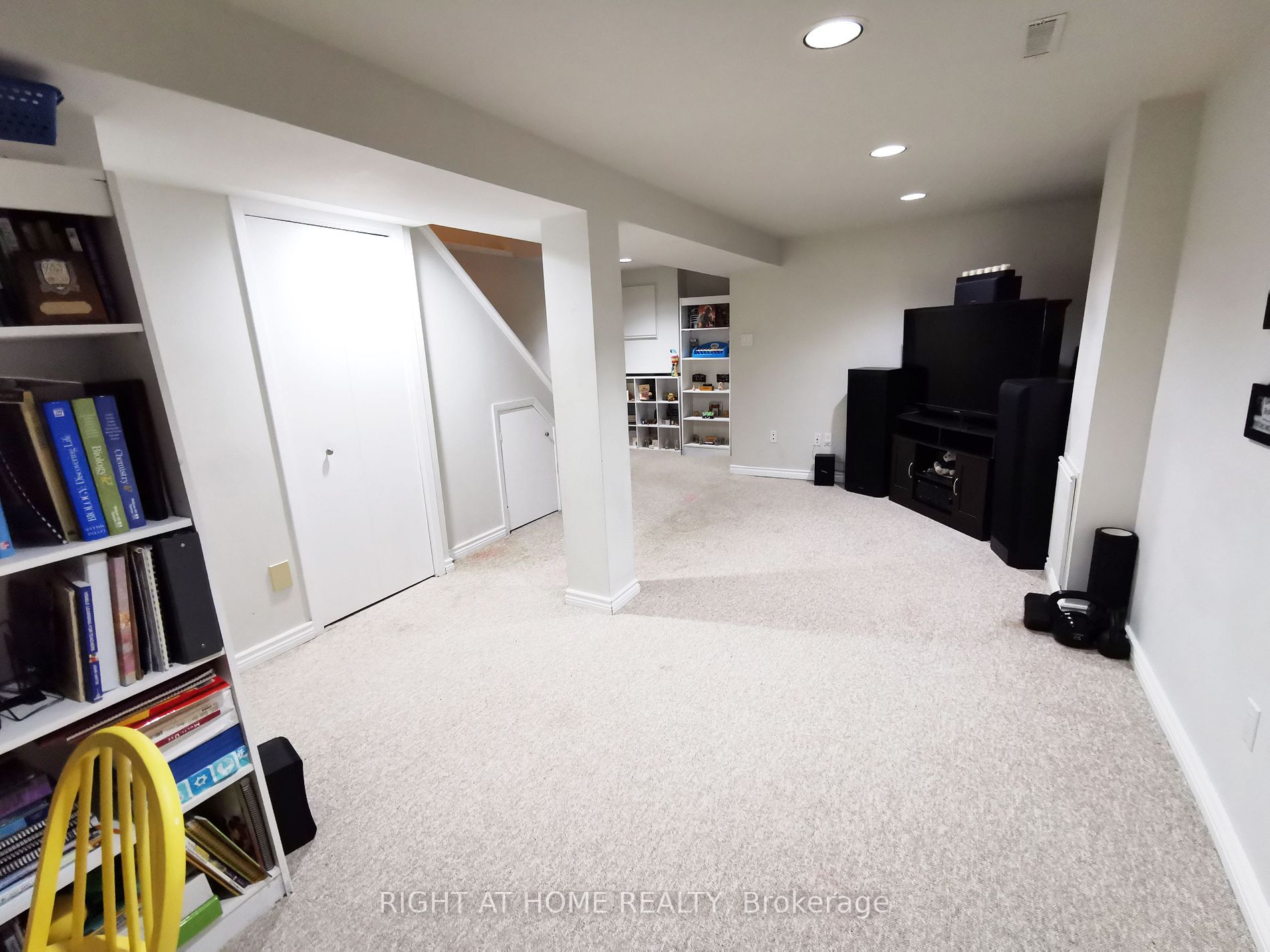 110 Melissa Cres