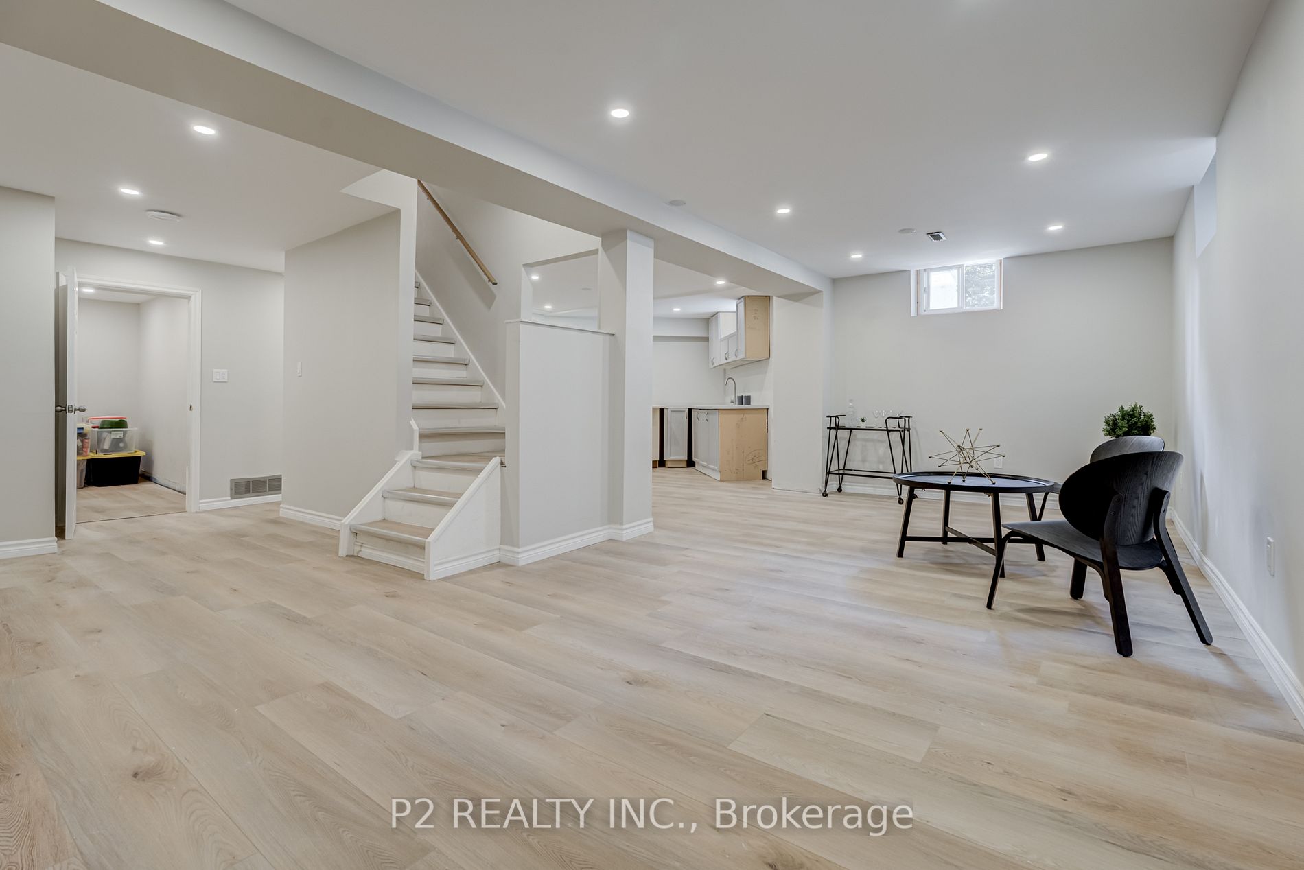 31 Colette Dr
