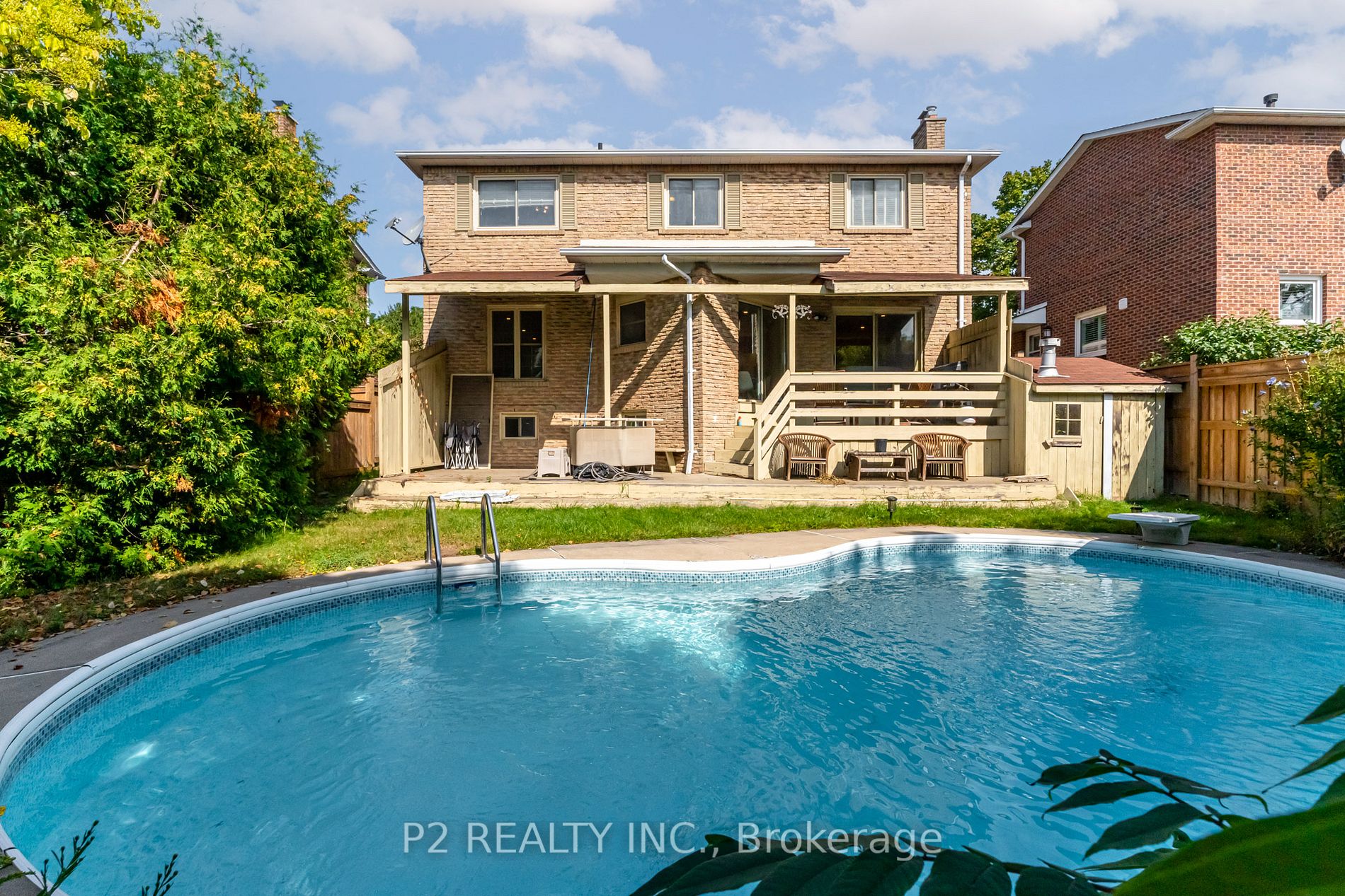 31 Colette Dr