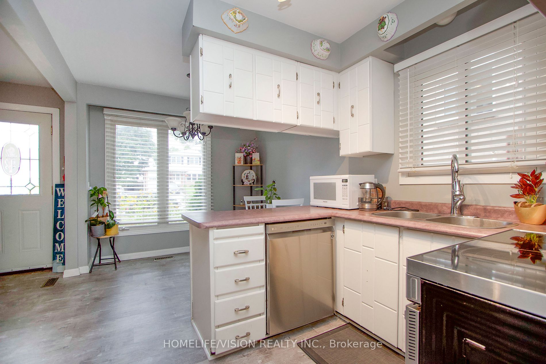 81 Doreen Cres