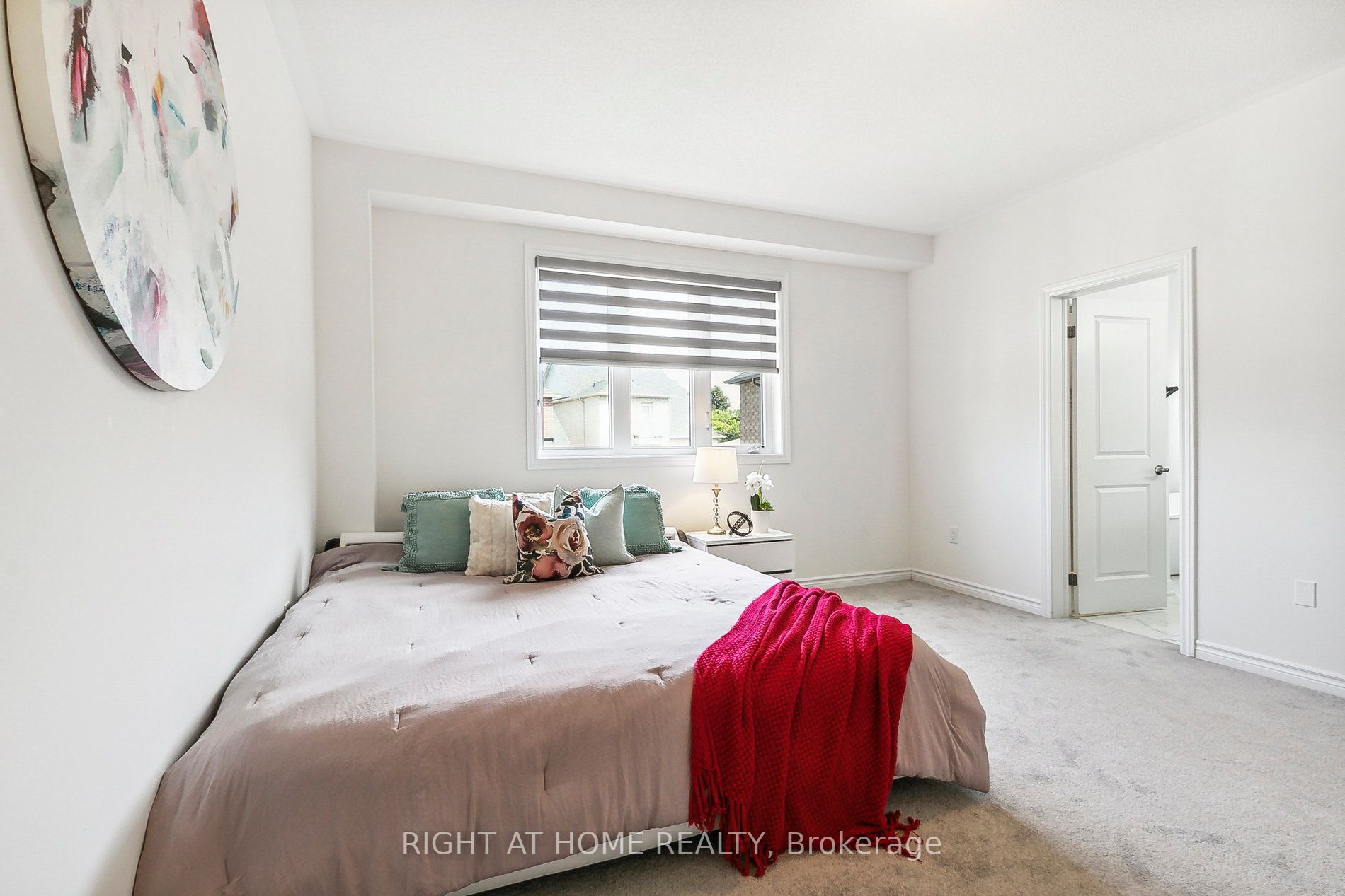 2111 Castle Hill Crt