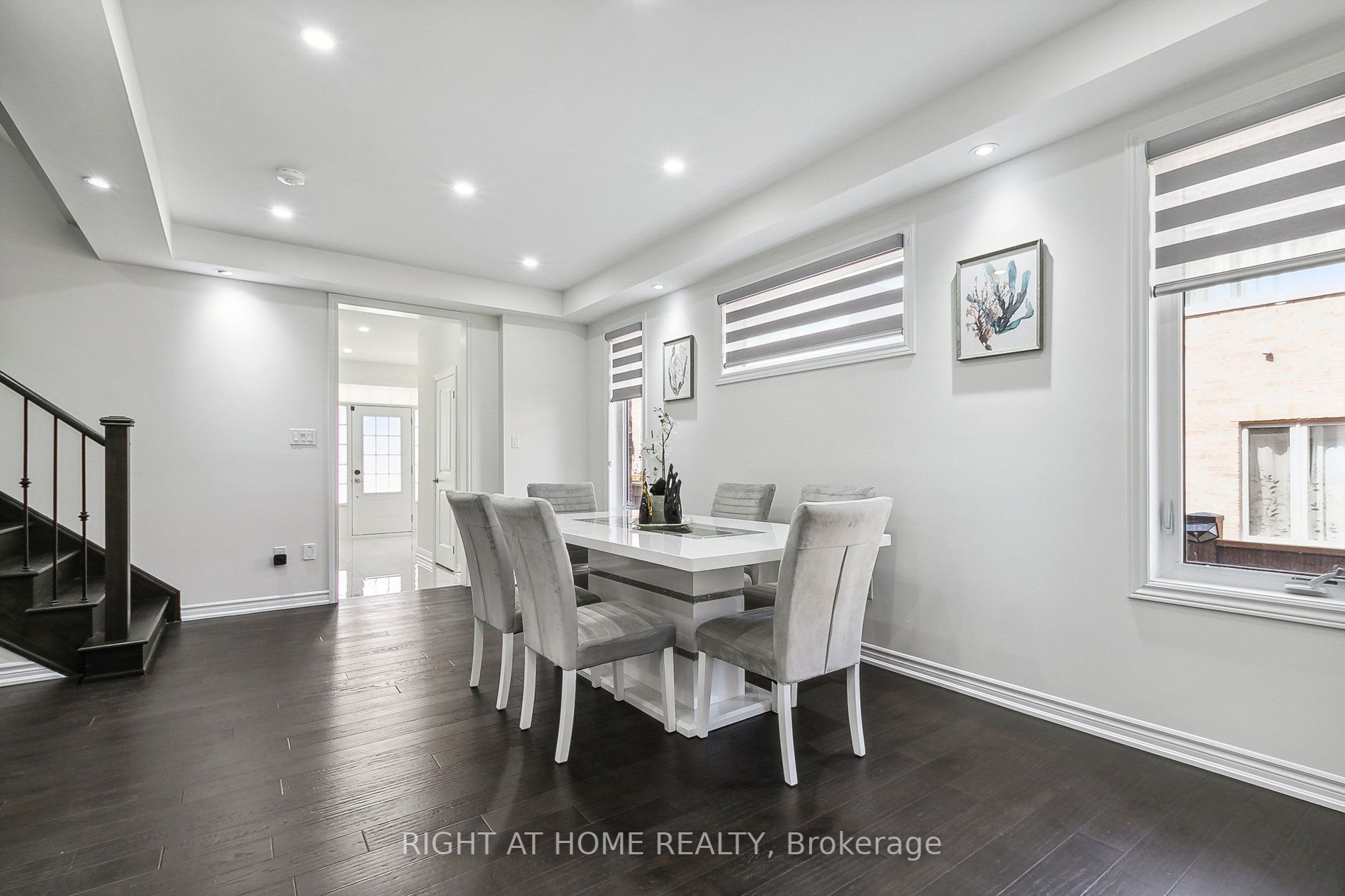 2111 Castle Hill Crt