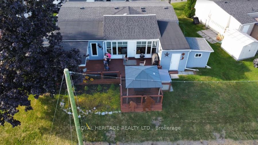 84 Fairway Dr