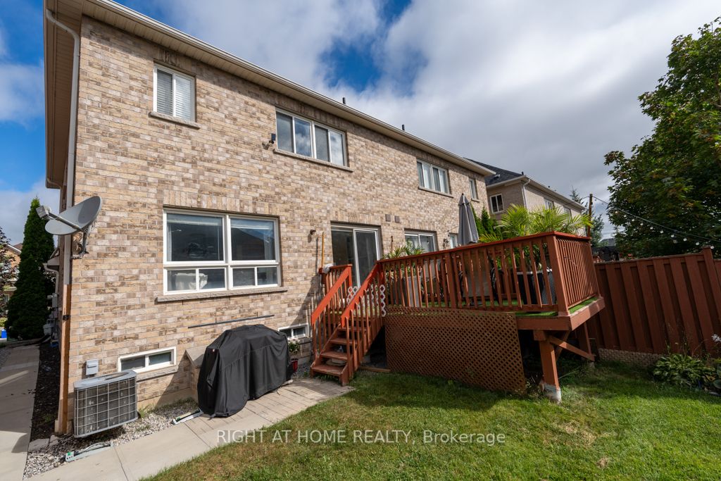 9 Brackenridge St