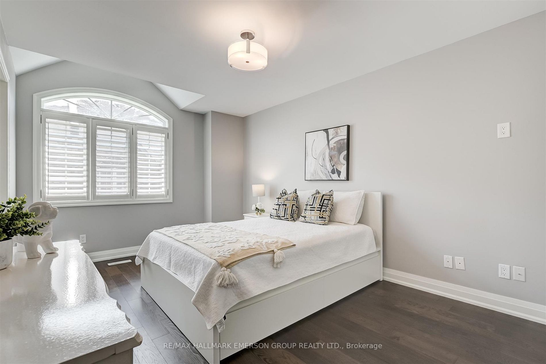 1701 Finch Ave, #77