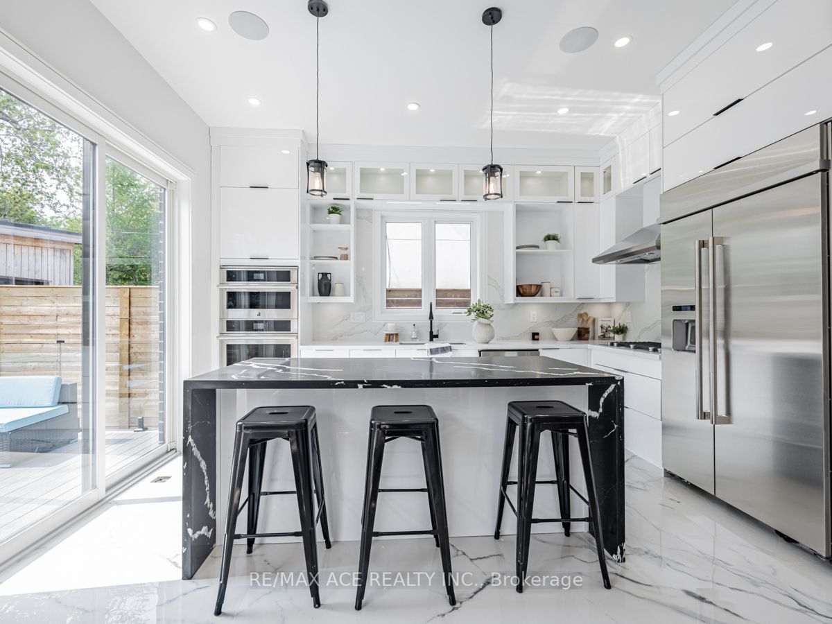 22 Gradwell Dr