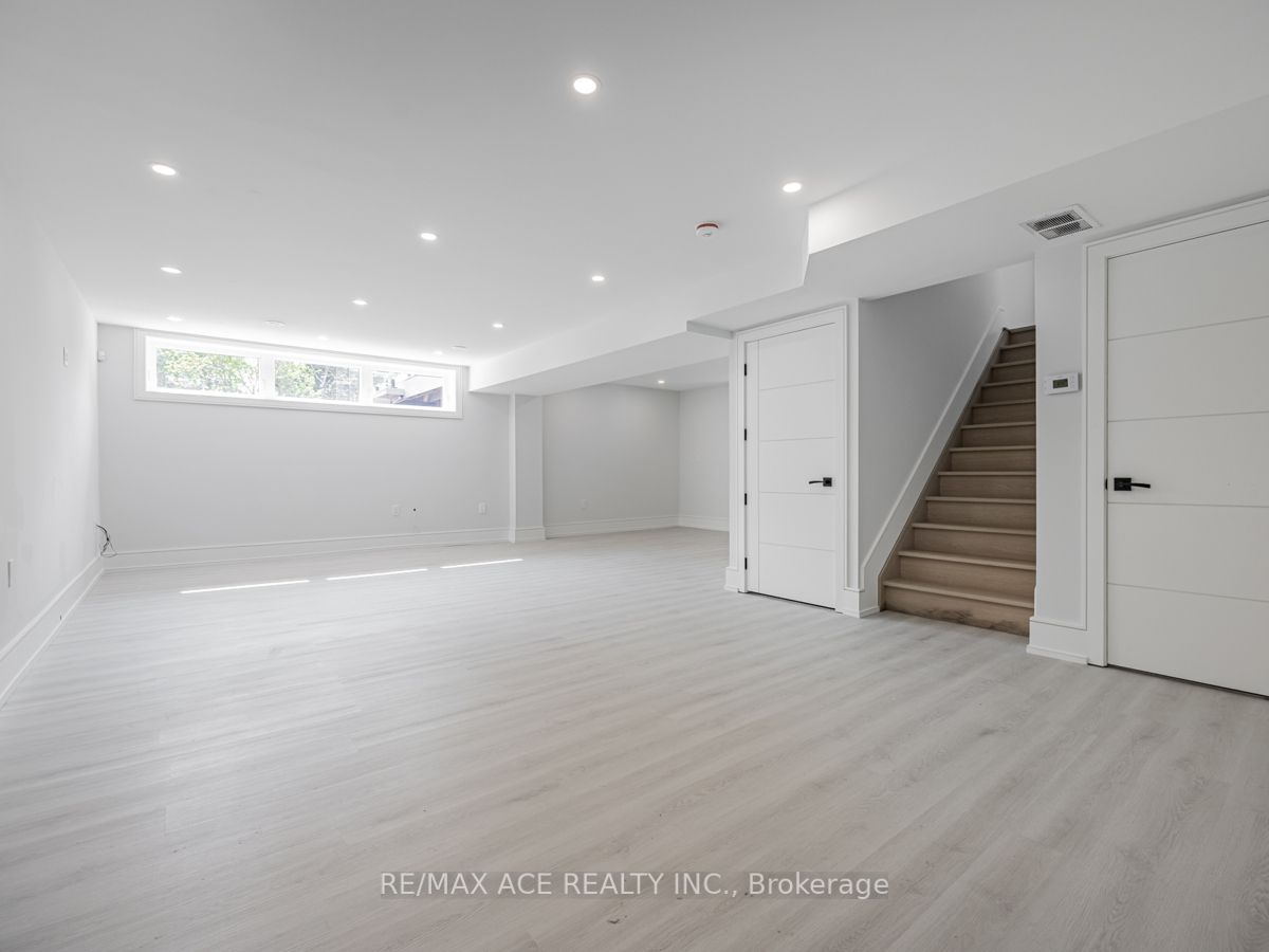 22 Gradwell Dr