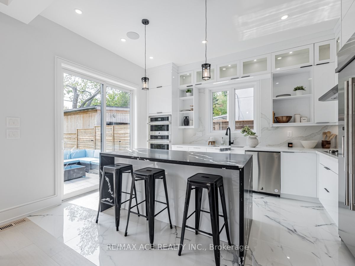 22 Gradwell Dr