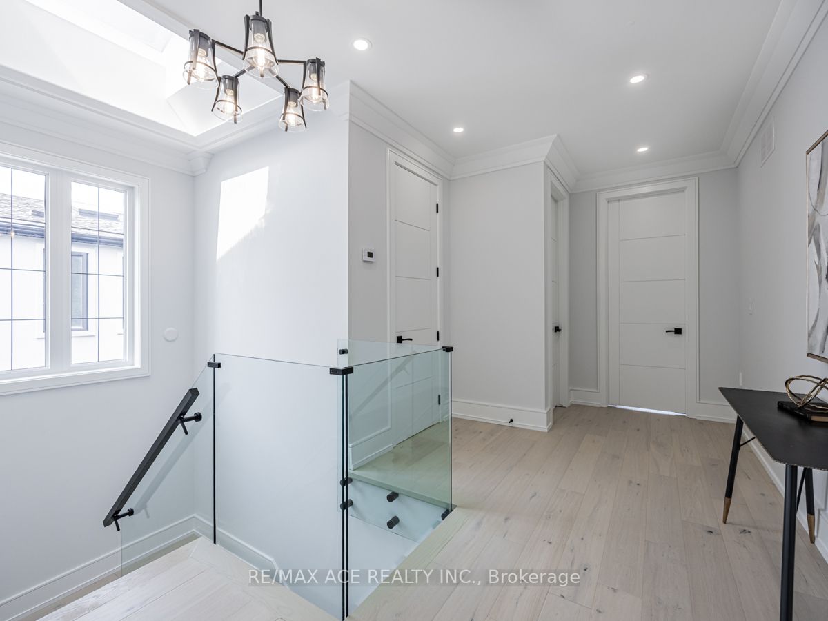 22 Gradwell Dr