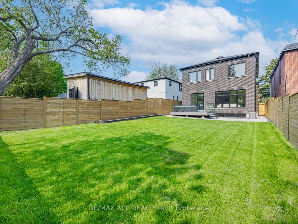 22 Gradwell Dr