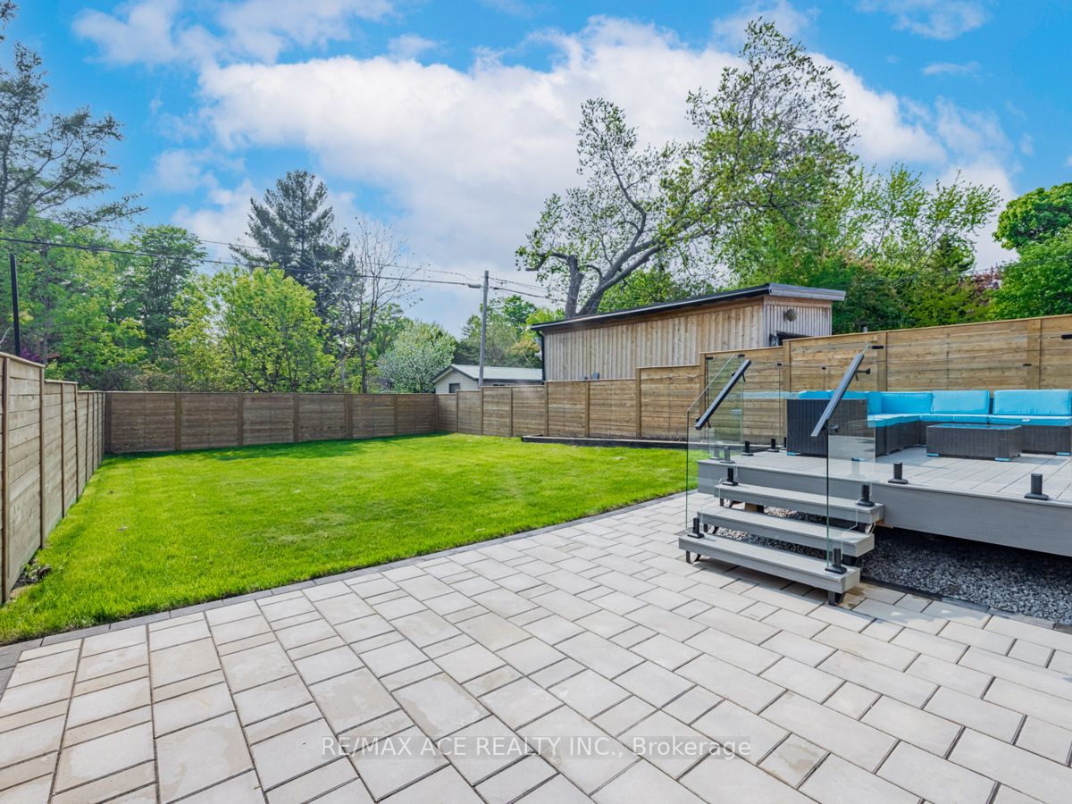 22 Gradwell Dr