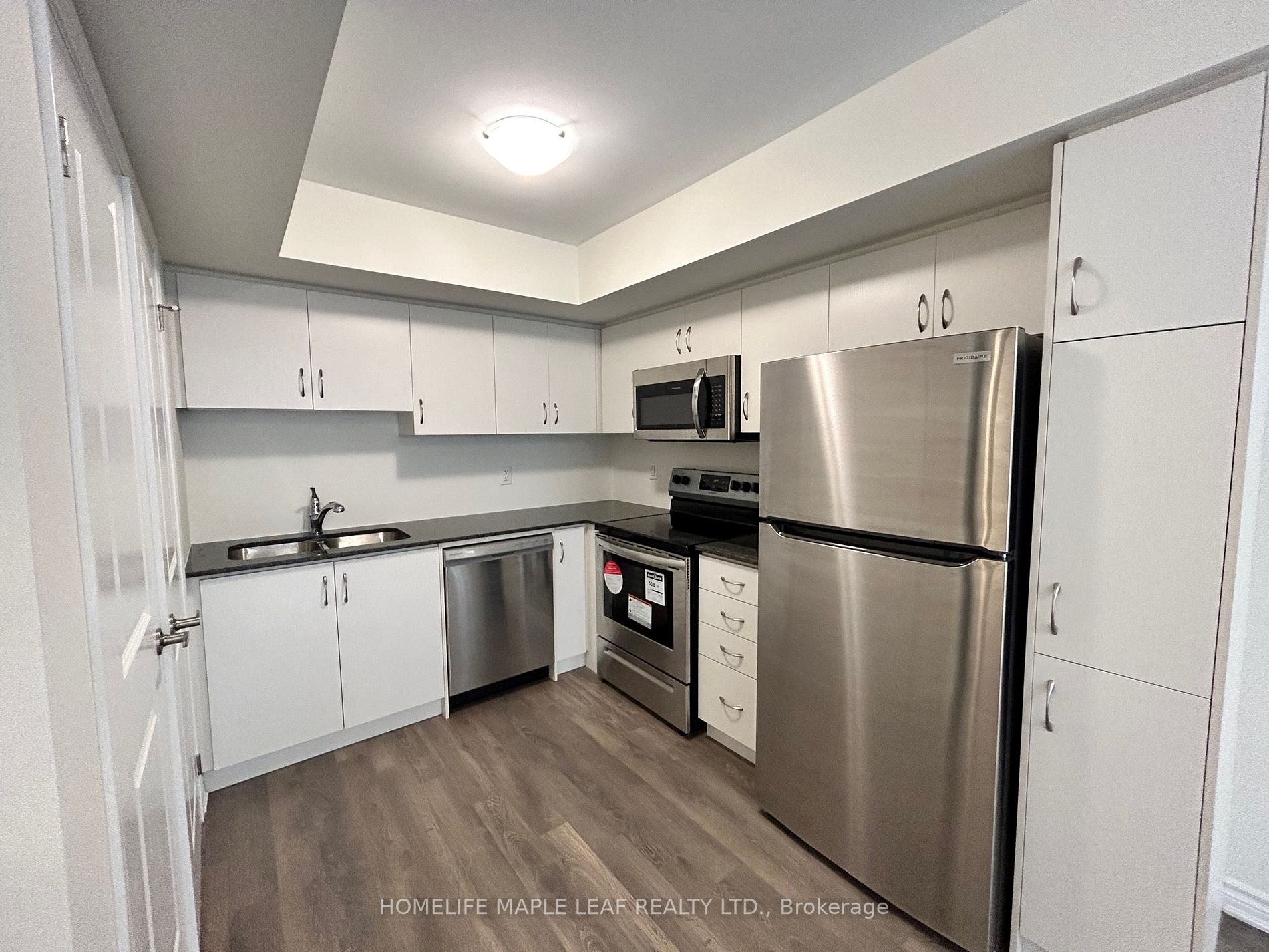 2787 Eglinton Ave E, #438