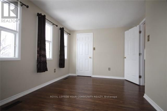 146 Radford Dr
