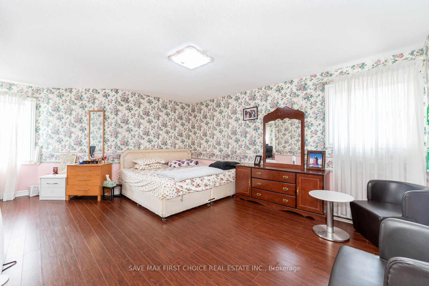 108 Wilce Dr