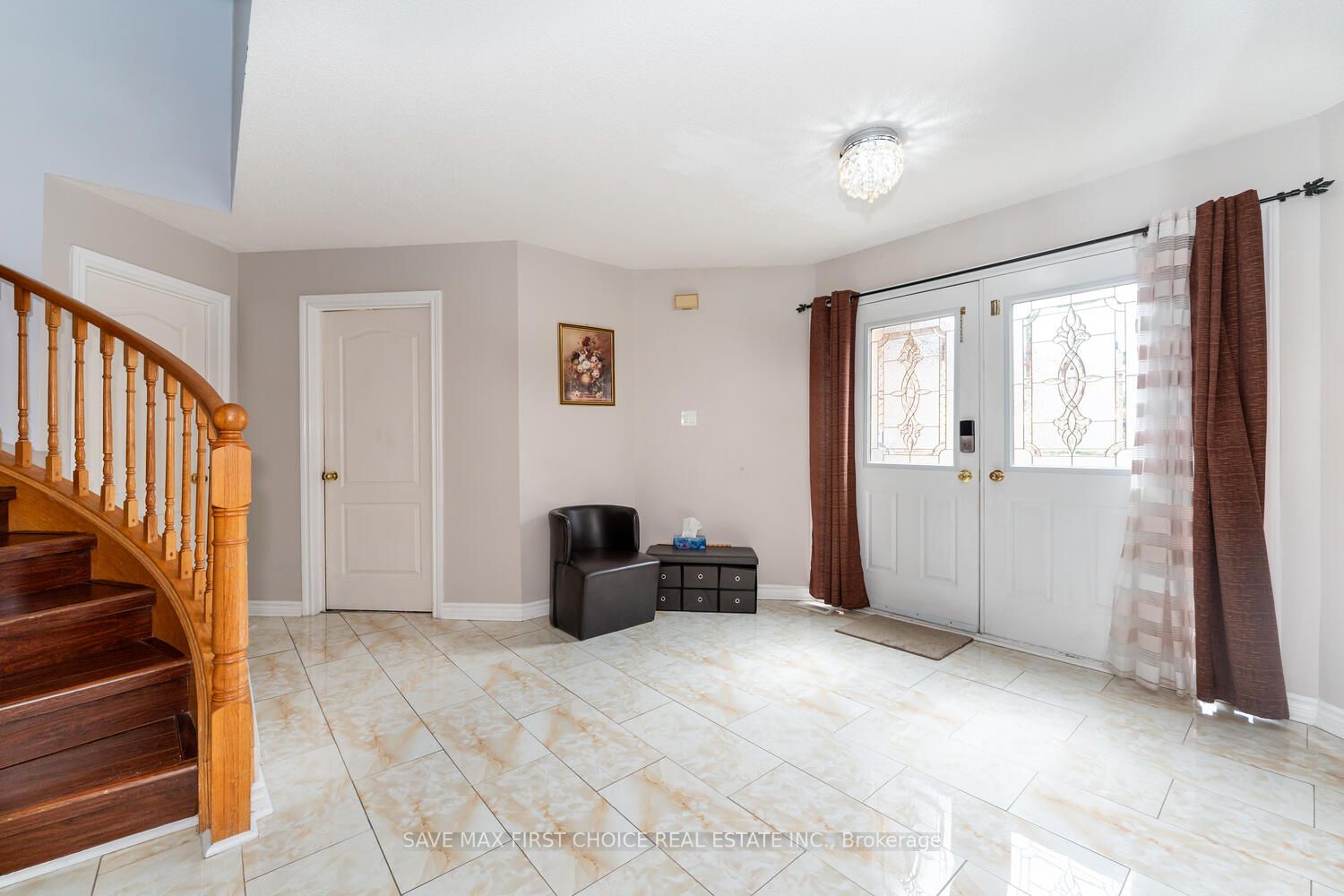 108 Wilce Dr