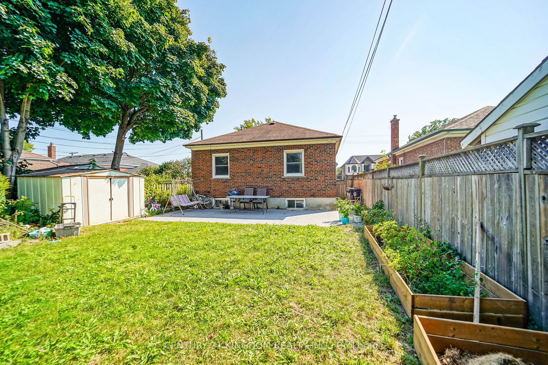 50 Mackinac Cres