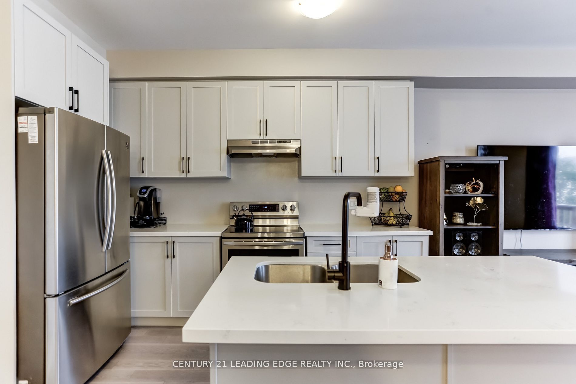 35 Hanning Crt, #5