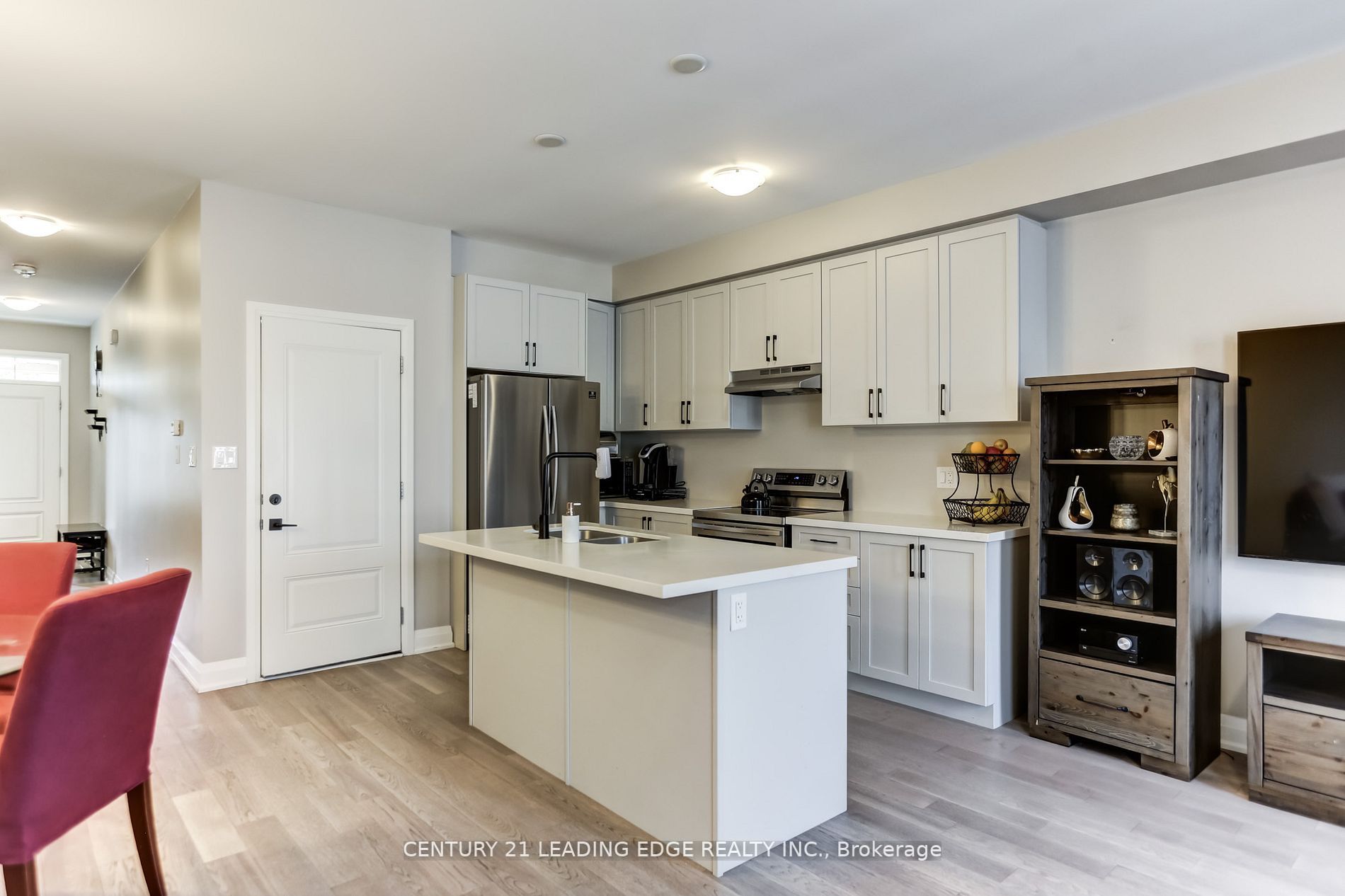 35 Hanning Crt, #5