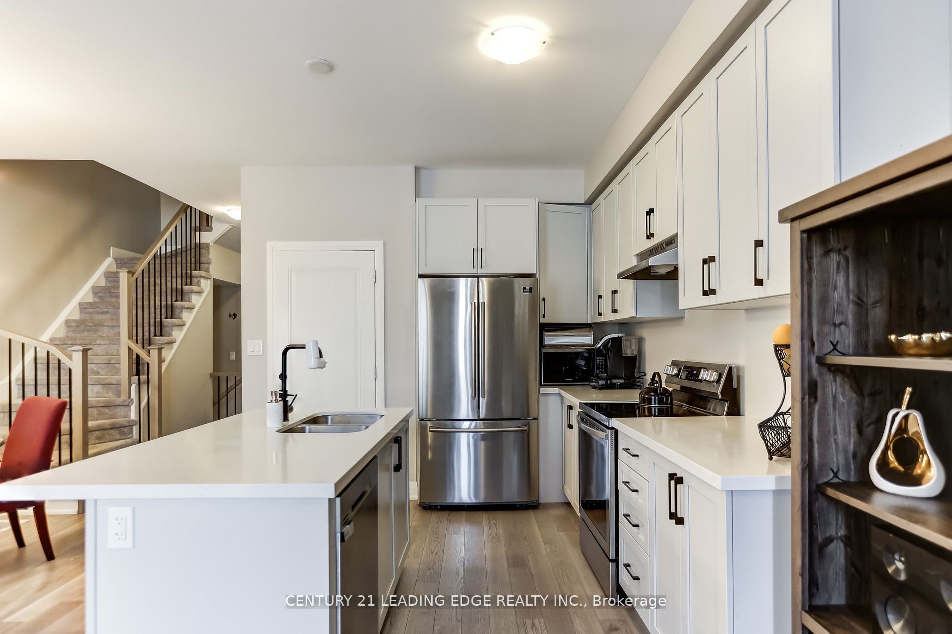 35 Hanning Crt, #5