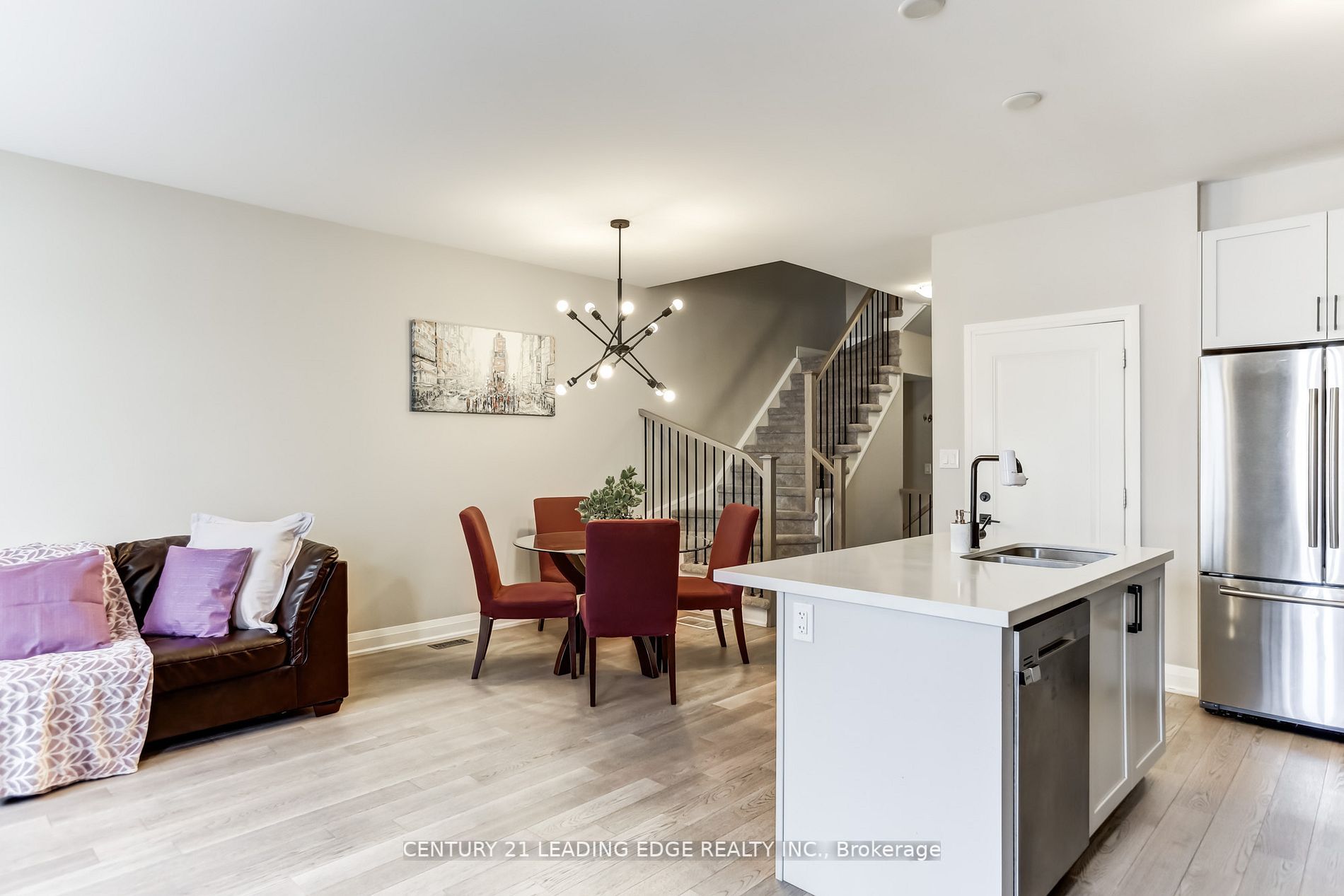 35 Hanning Crt, #5