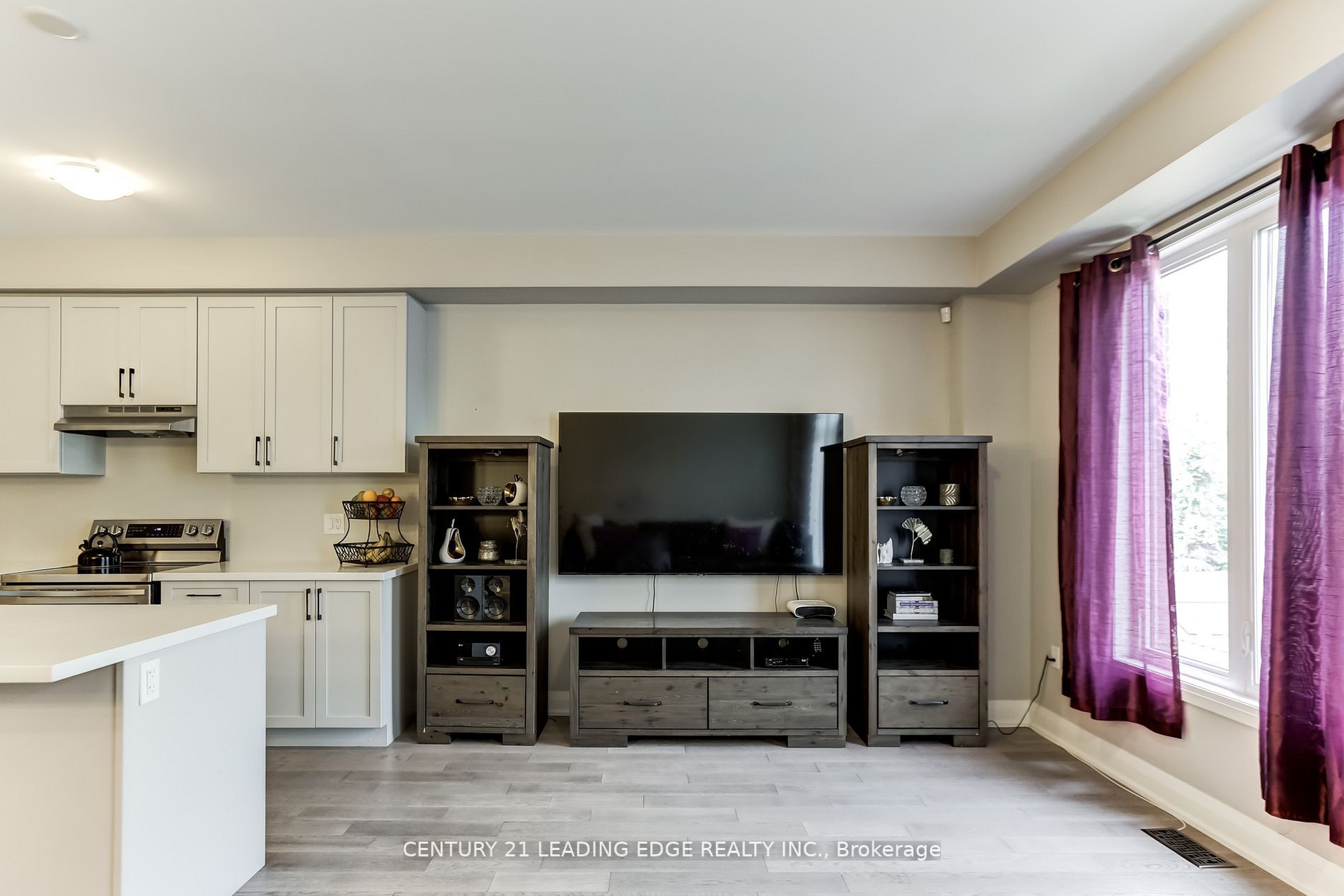 35 Hanning Crt, #5