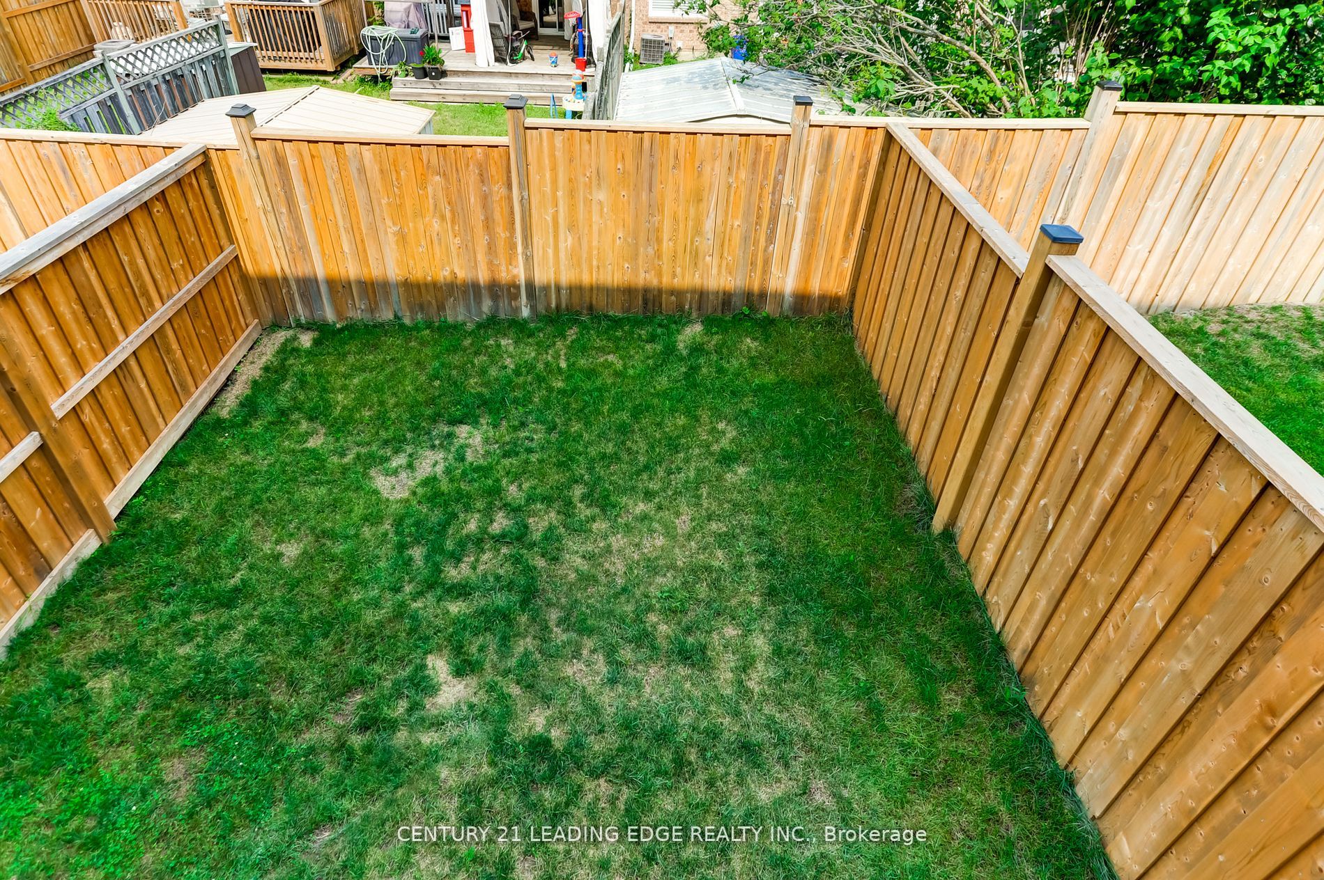 35 Hanning Crt, #5