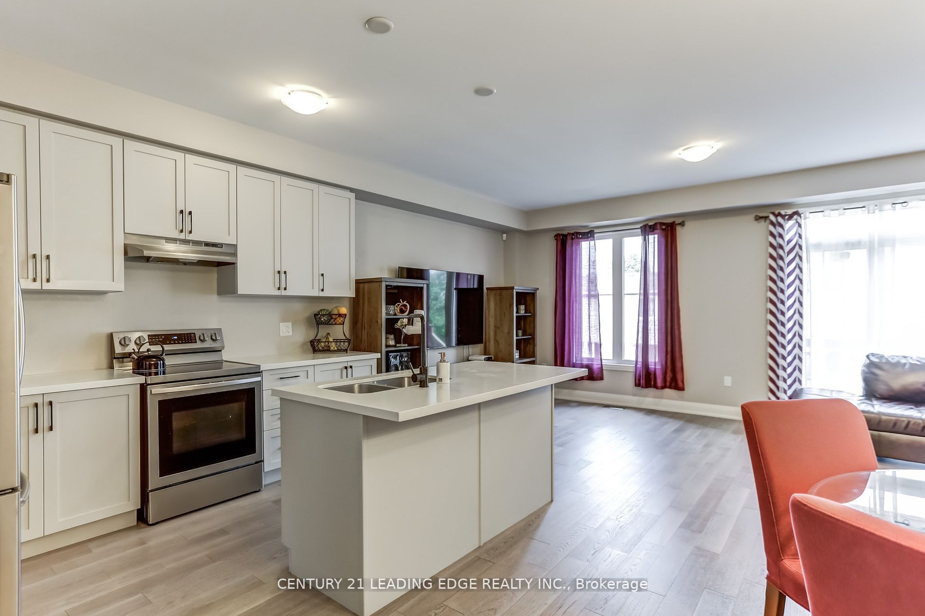 35 Hanning Crt, #5