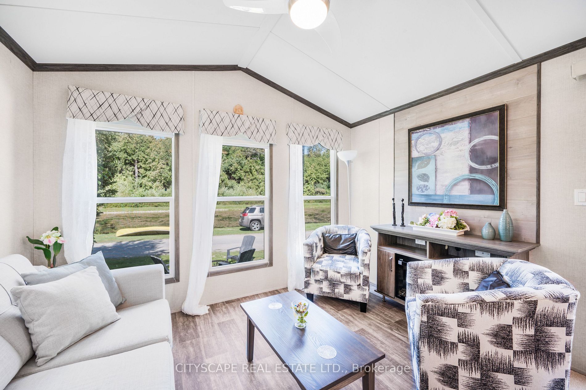 225 Platten Blvd, #338