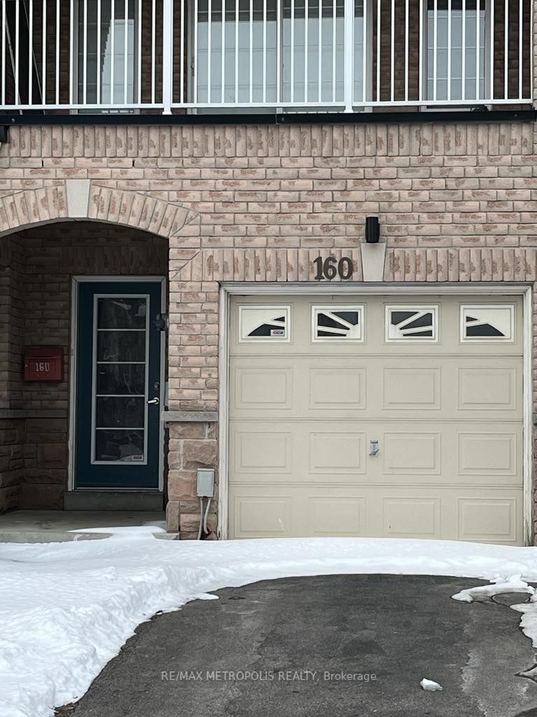 160 Bayly St W, #Upper