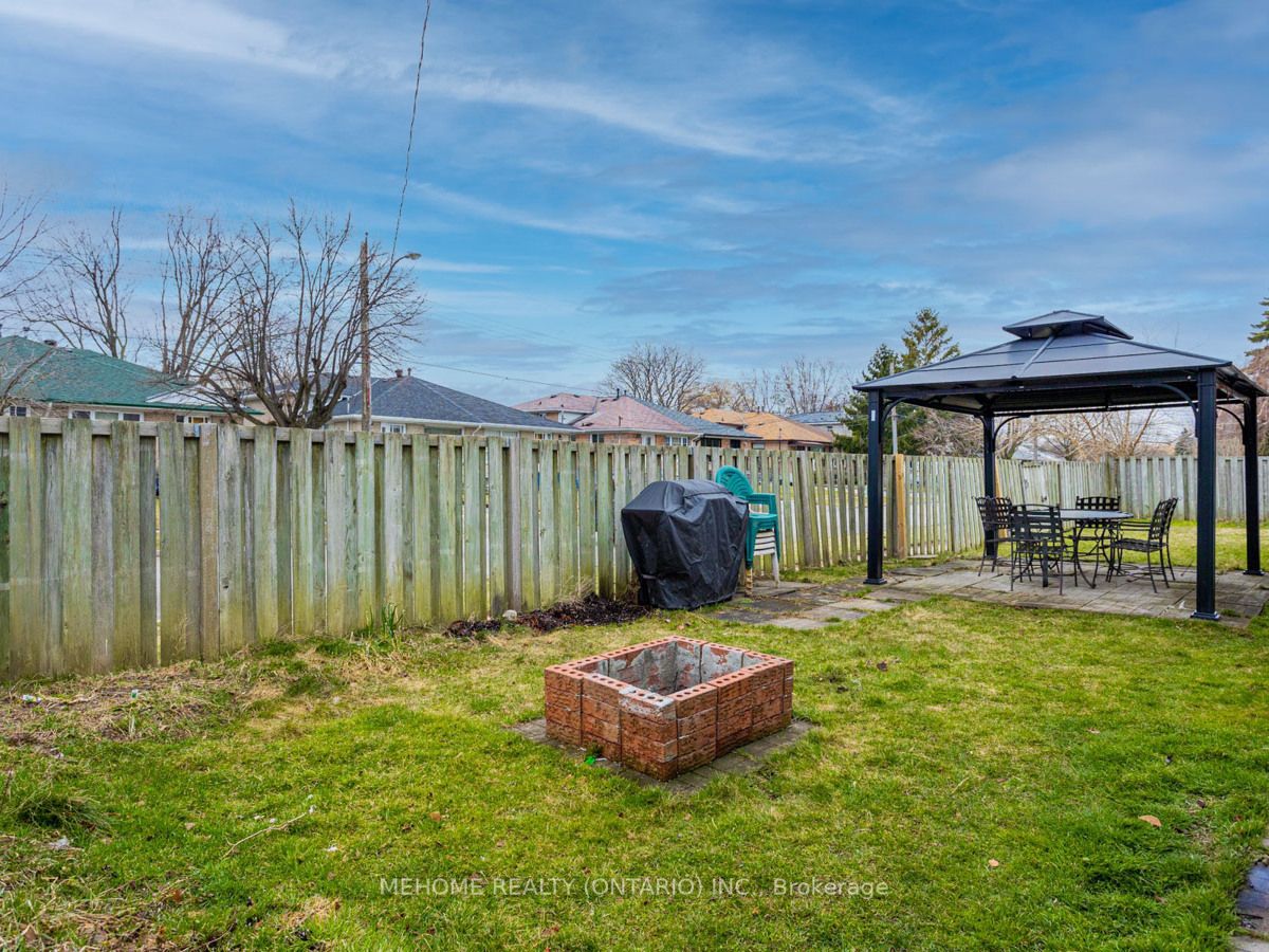 58 Kitchener Rd, #Main