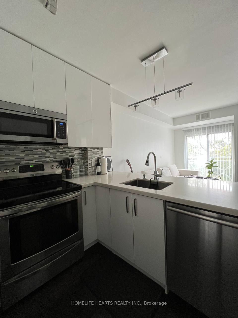 2351 Kennedy Rd, #113