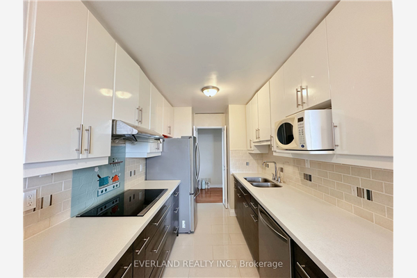 45 Silver Springs Blvd, Toronto