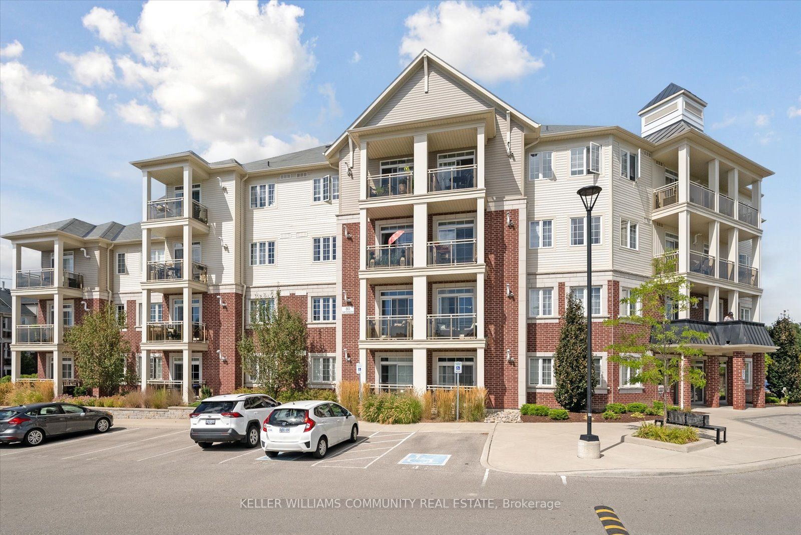 80 Aspen Springs Dr, #103
