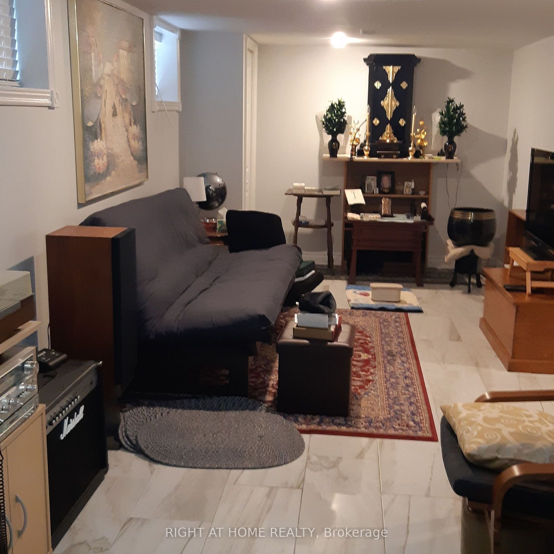 105 Craggview Dr