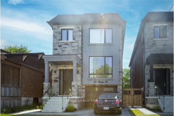 28 Sharpe St, Toronto