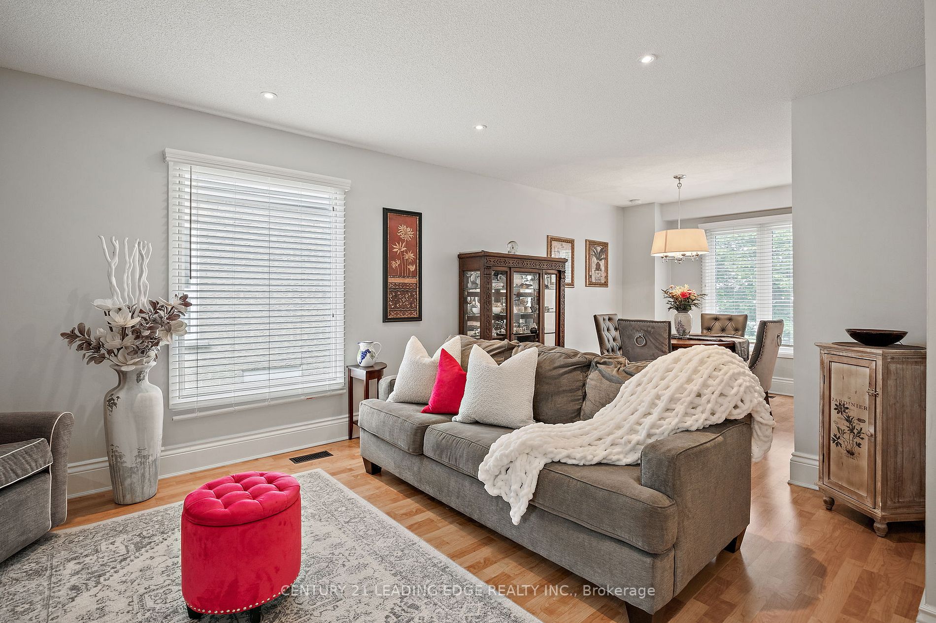 28 Humphrey Drive