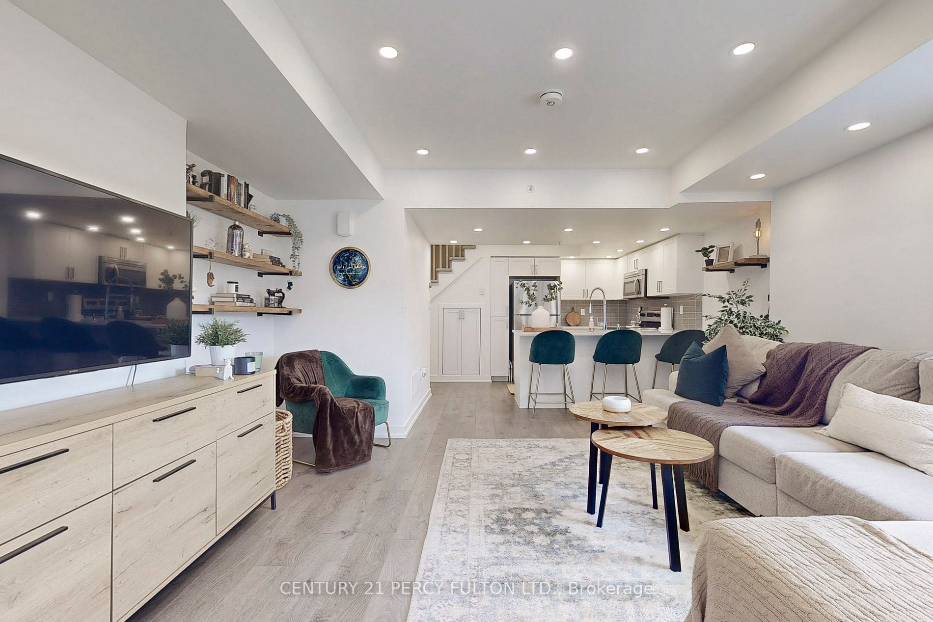 1555 Kingston Road, #510