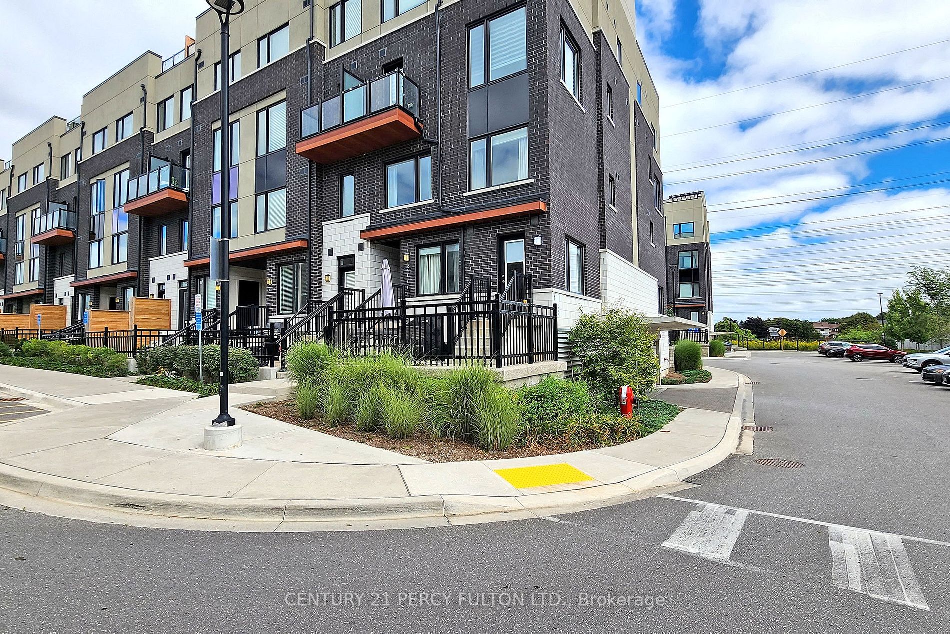 1555 Kingston Rd, #510