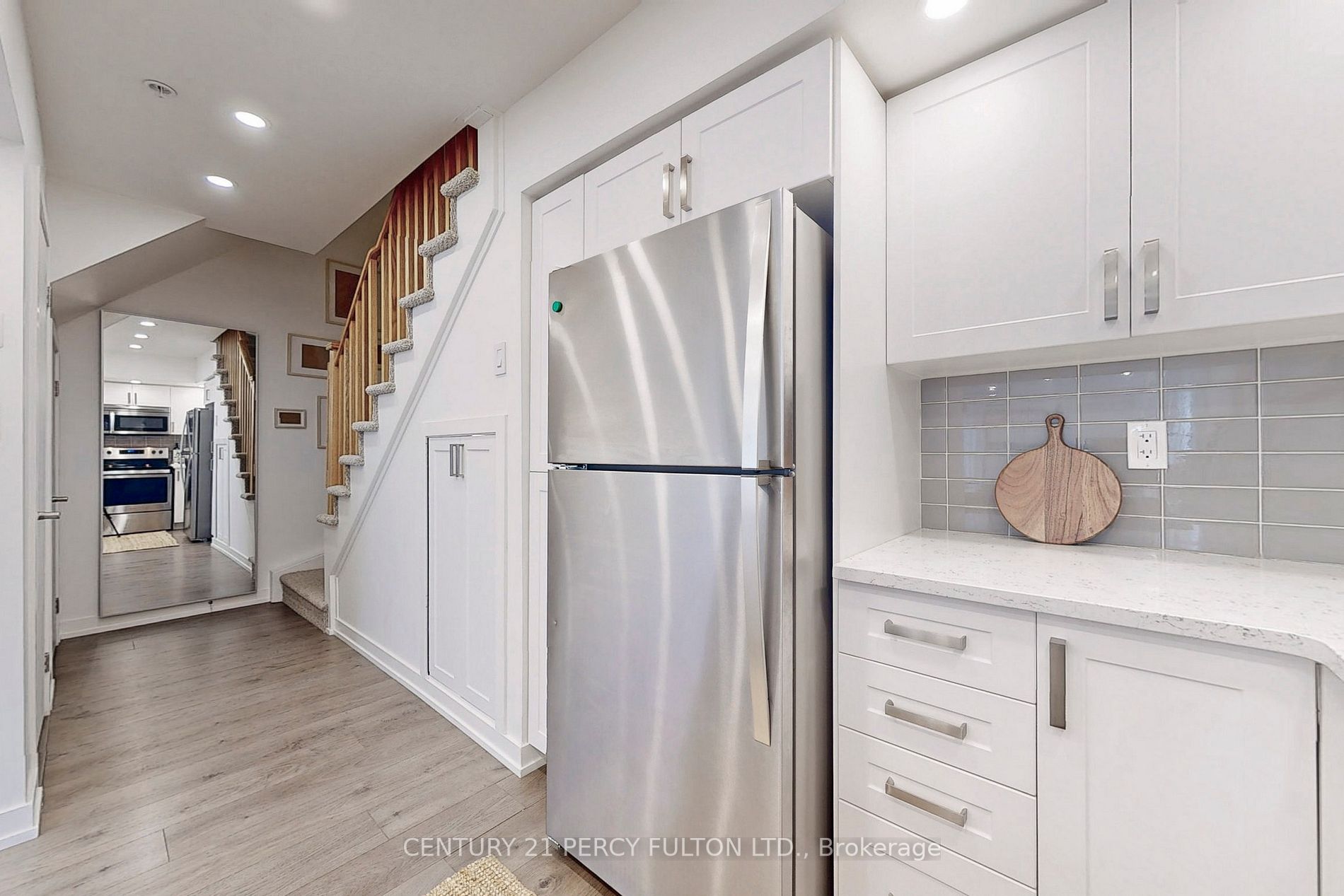 1555 Kingston Road, #510