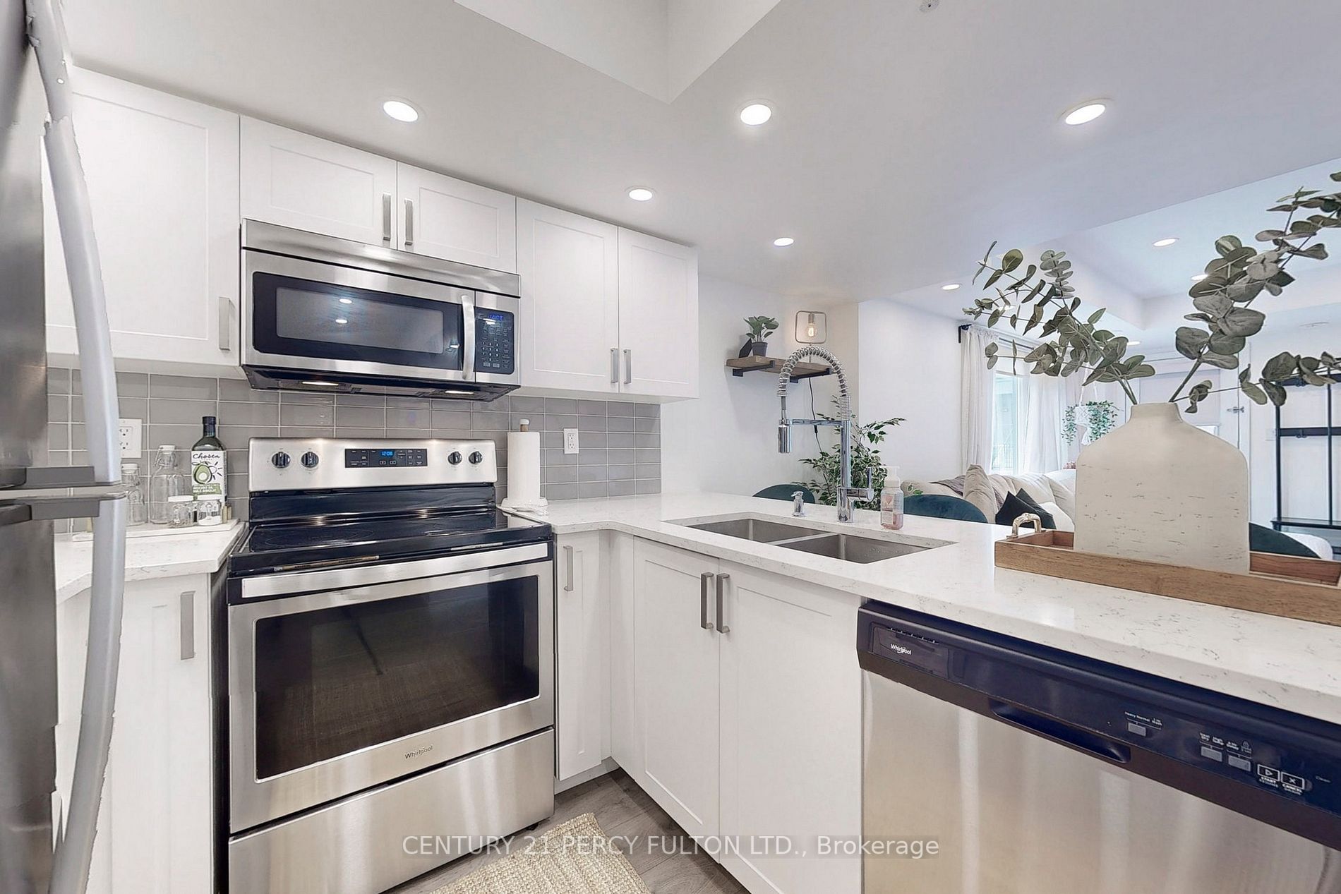 1555 Kingston Road, #510