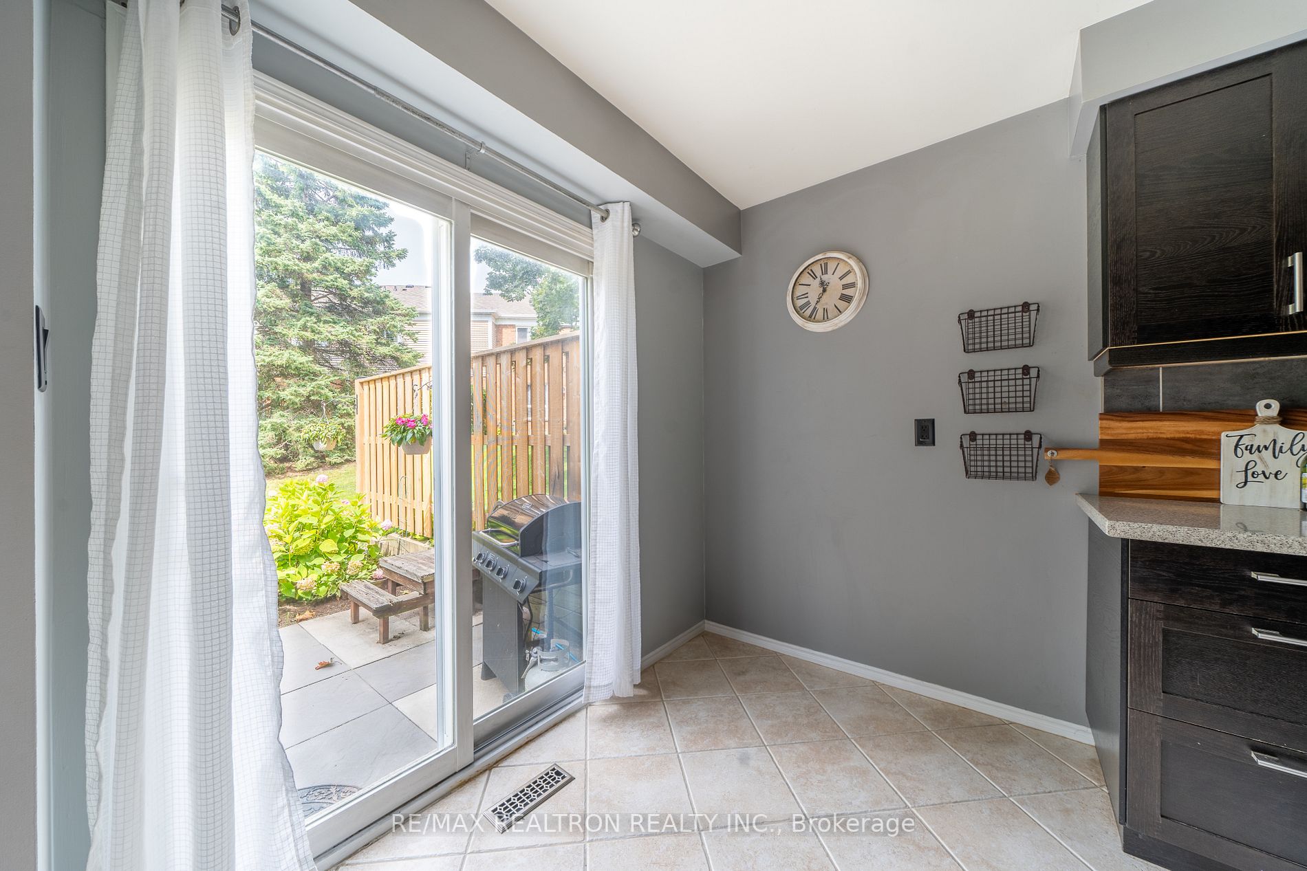 10 Bassett Blvd, #125