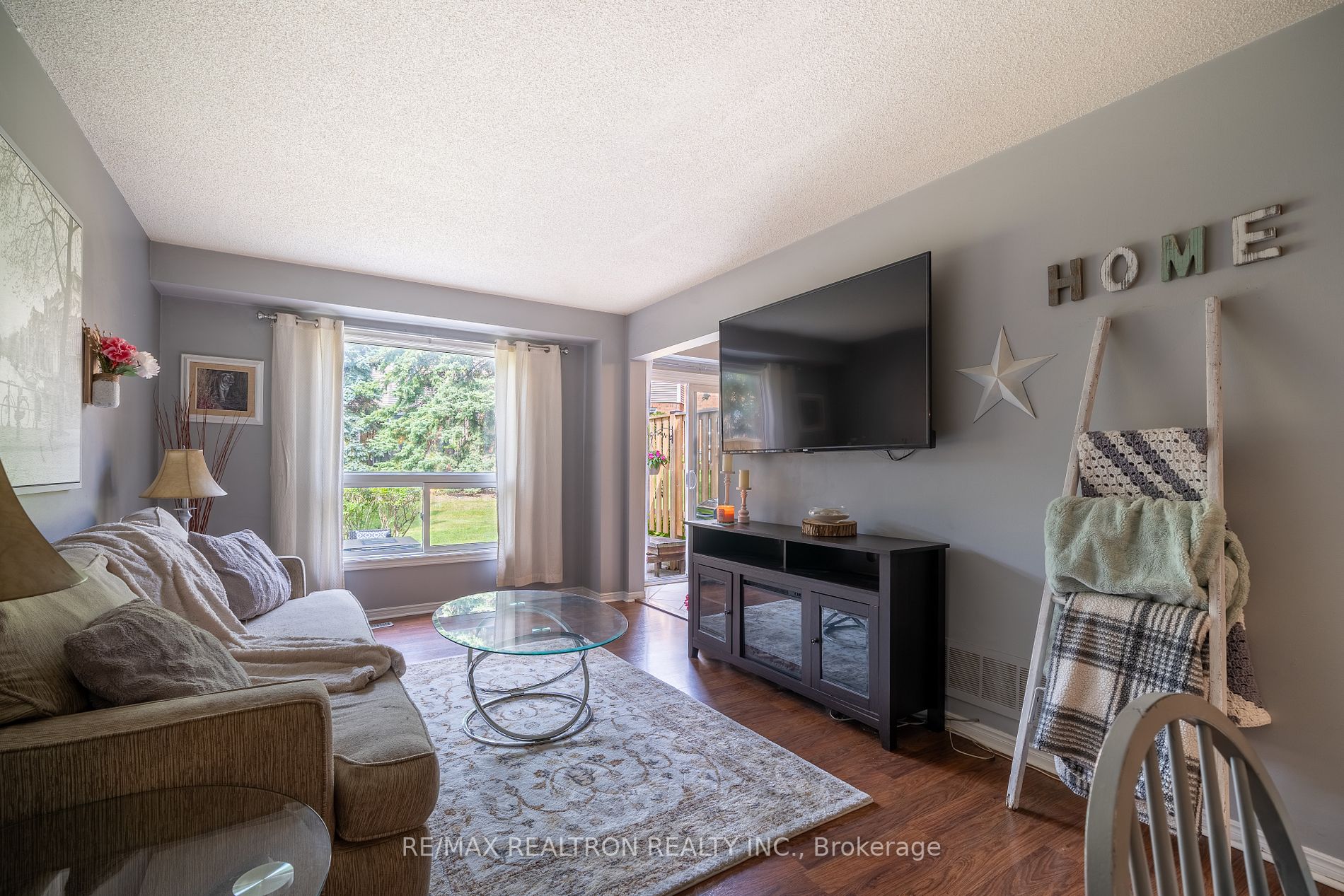 10 Bassett Blvd, #125