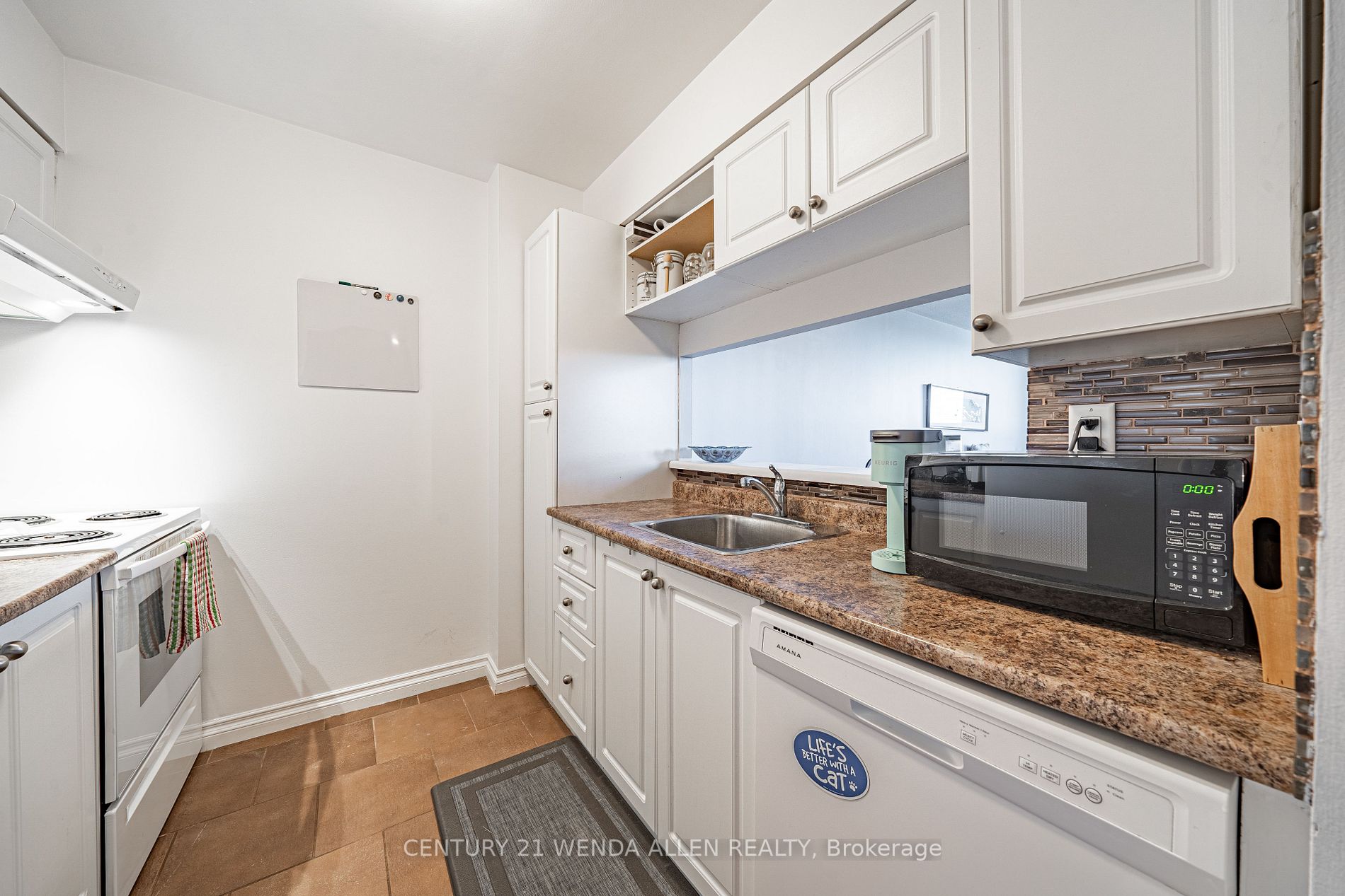 1665 Pickering Parkway, #607