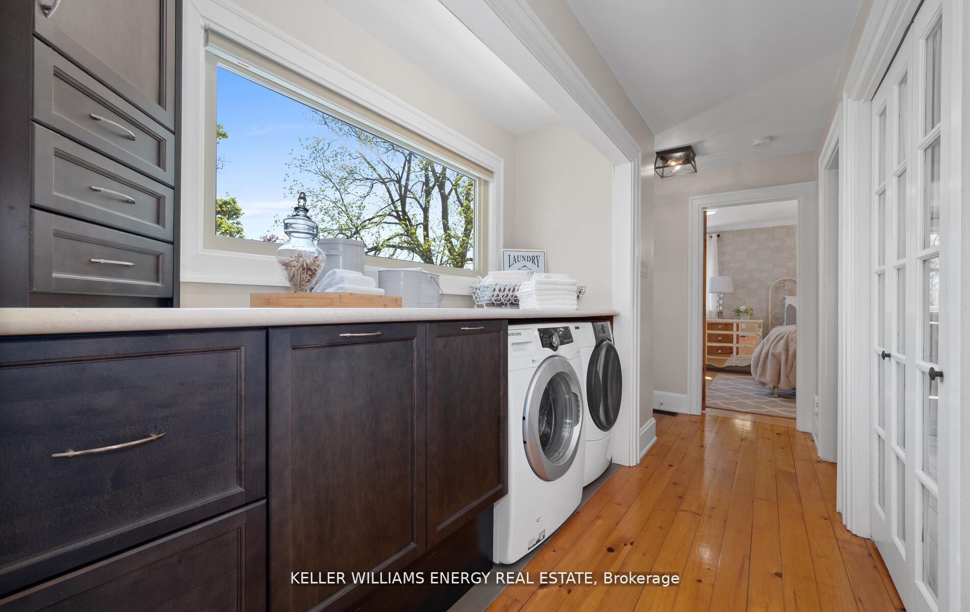 308 Centre St S, Whitby