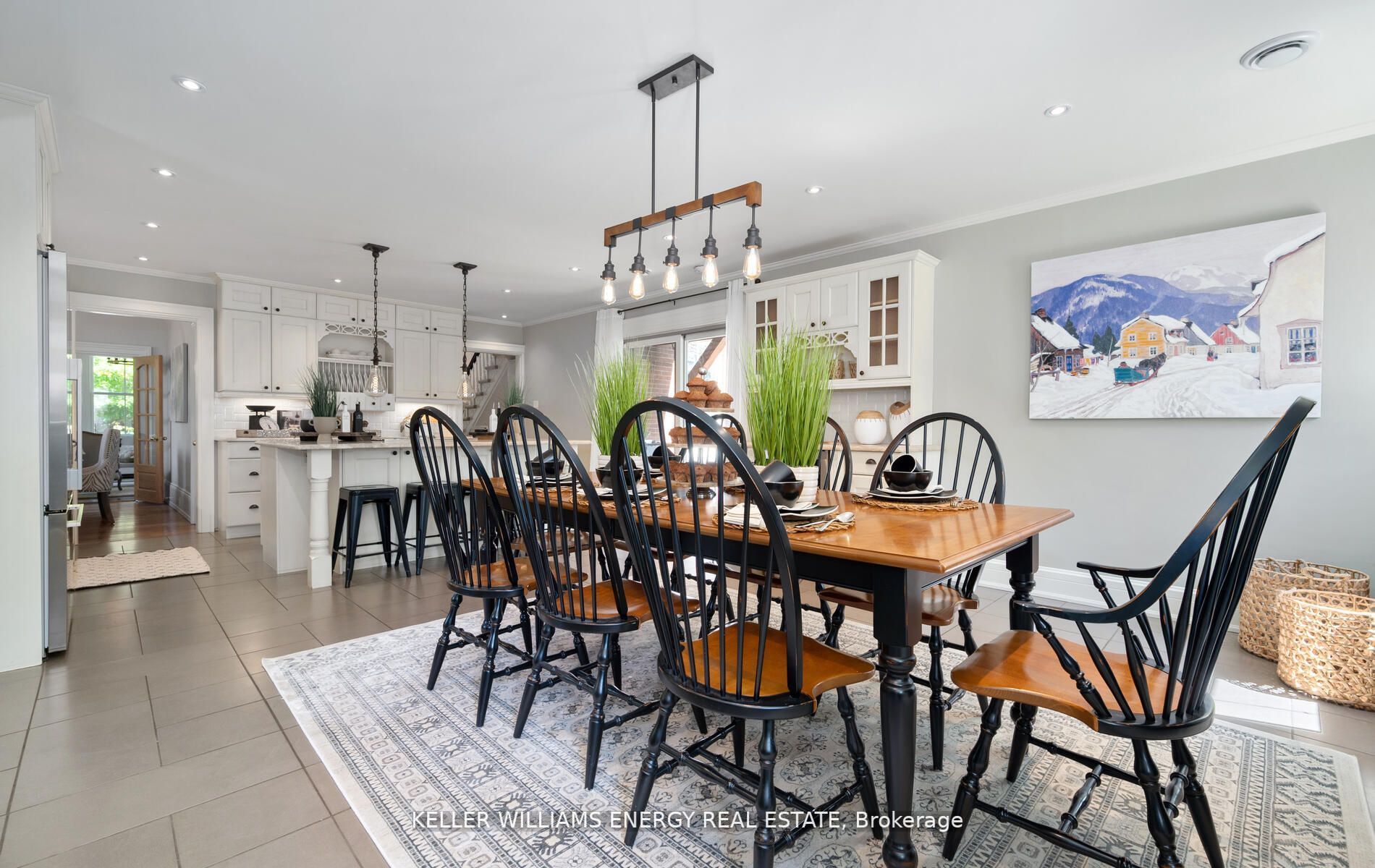 308 Centre St S, Whitby