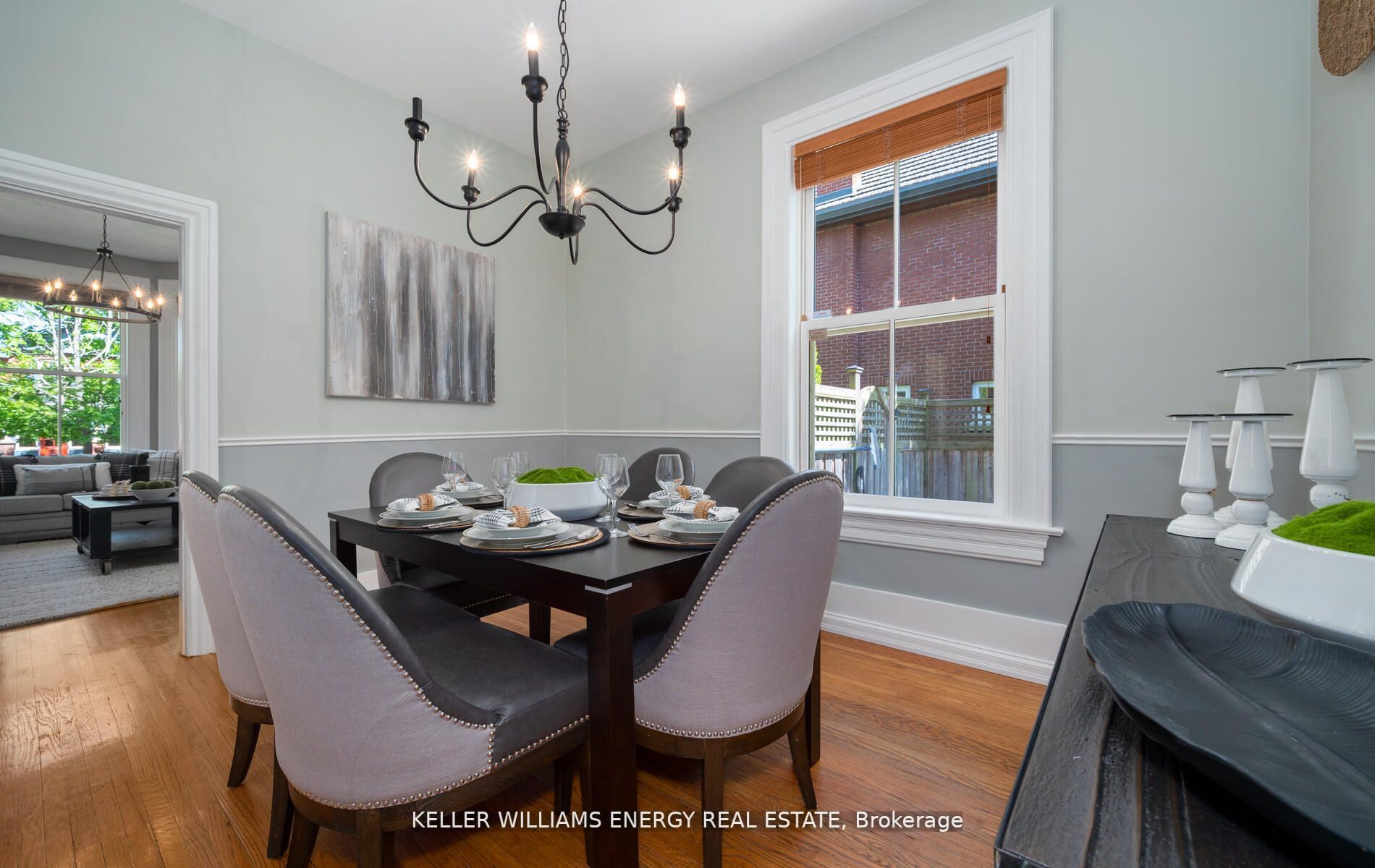 308 Centre St S, Whitby