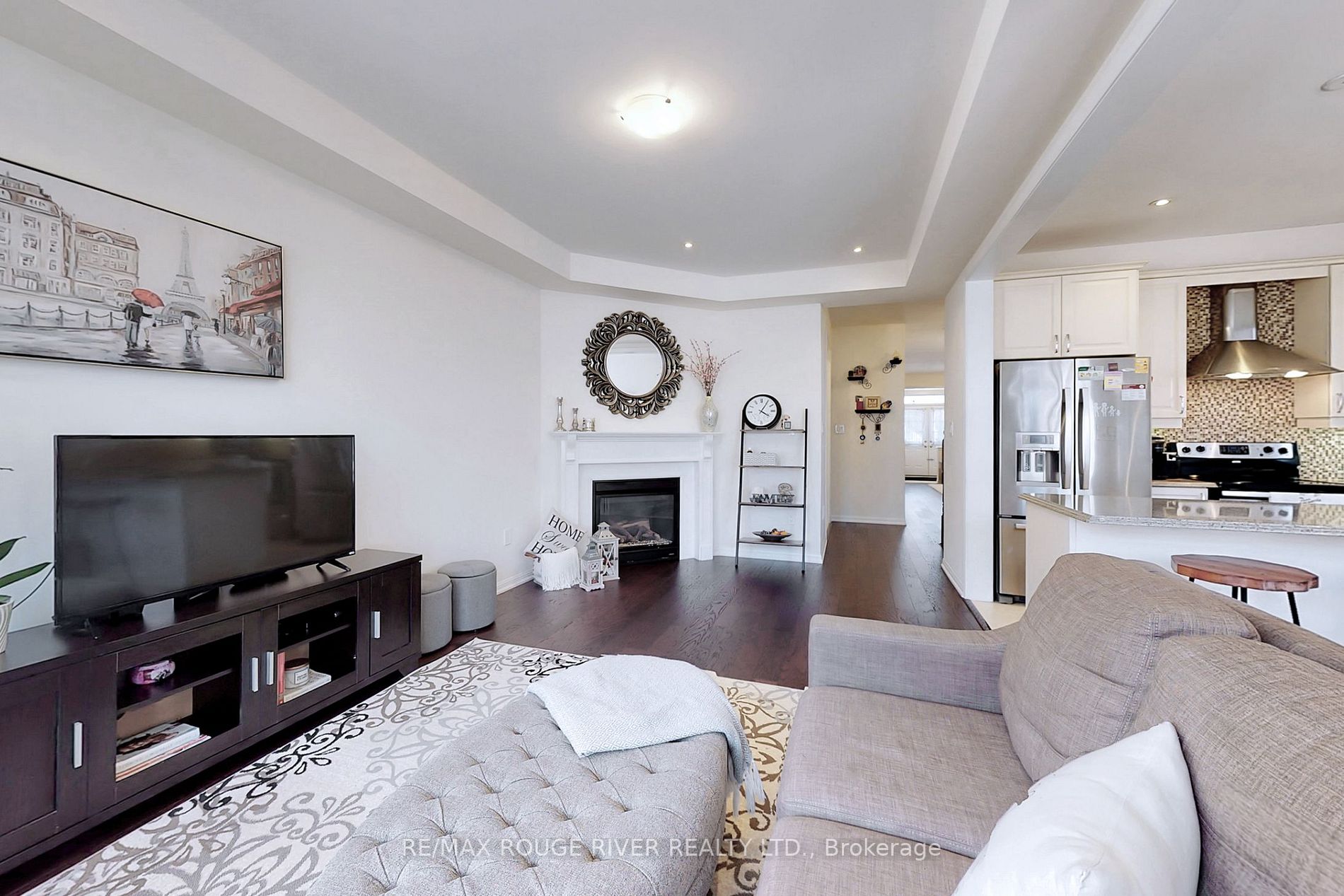 1862 Parkhurst Crescent