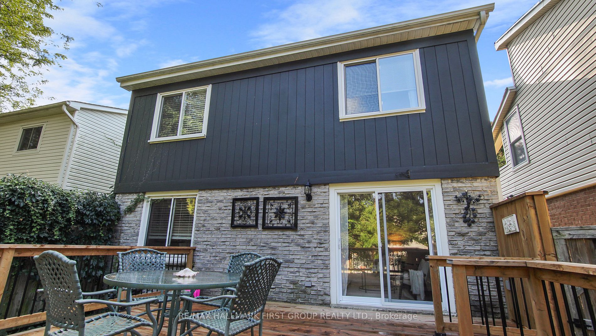 1787 Listowell Cres